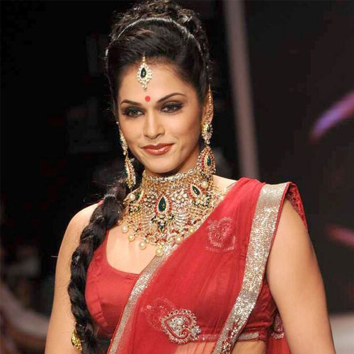 Isha Koppikar